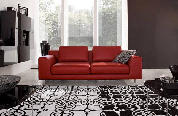 Красный диван в интерьере | домфронт