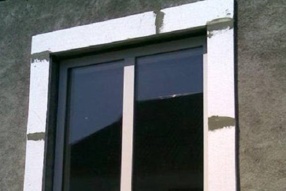 Внутренние откосы на окна (54 фото): отделка пластиковых оконных конструкций внутри, как сделать своими руками