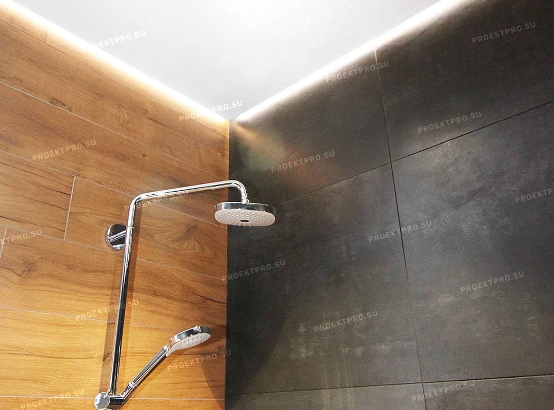 Натяжной потолок в ванной комнате — плюсы и минусы использования