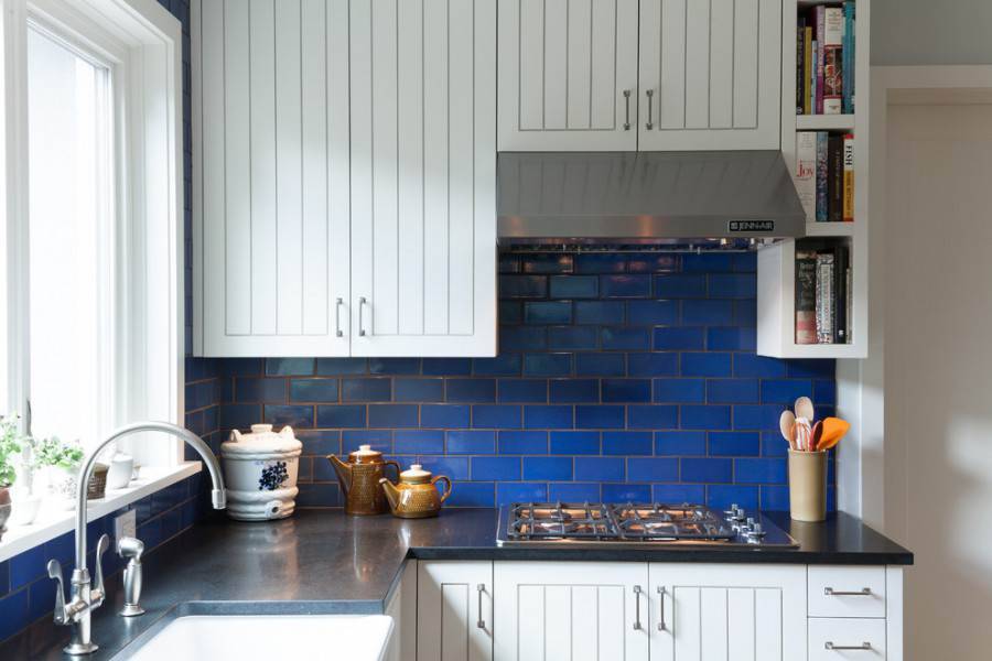 Плитка «кабанчик» на фартук кухни — как выбрать и вписать в современный интерьер