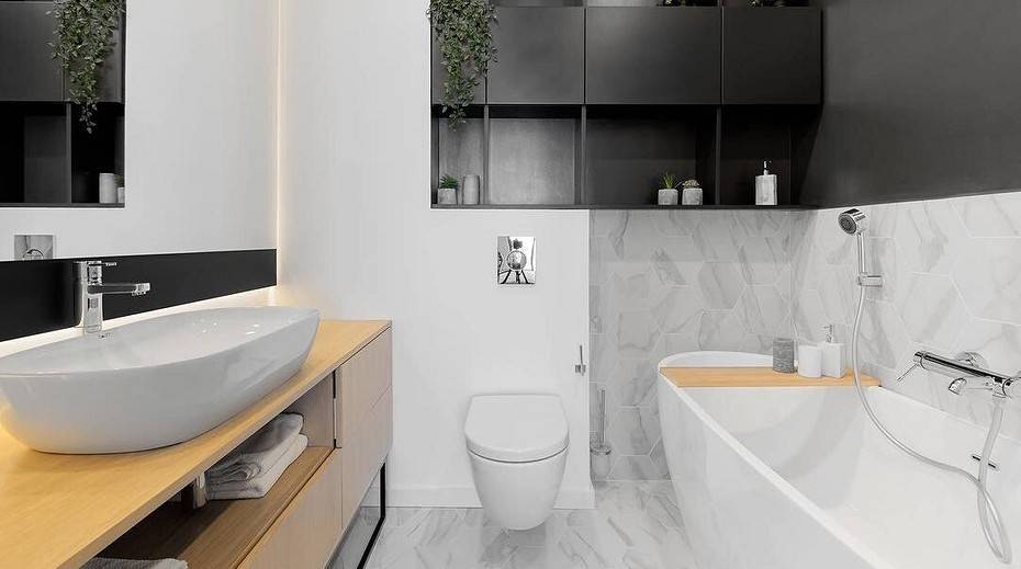Ванная комната 4 кв. метра (90 фото): как разместить ванну со стиральной машиной, варианты ремонта совмещенного с туалетом санузла, идеи современного интерьера