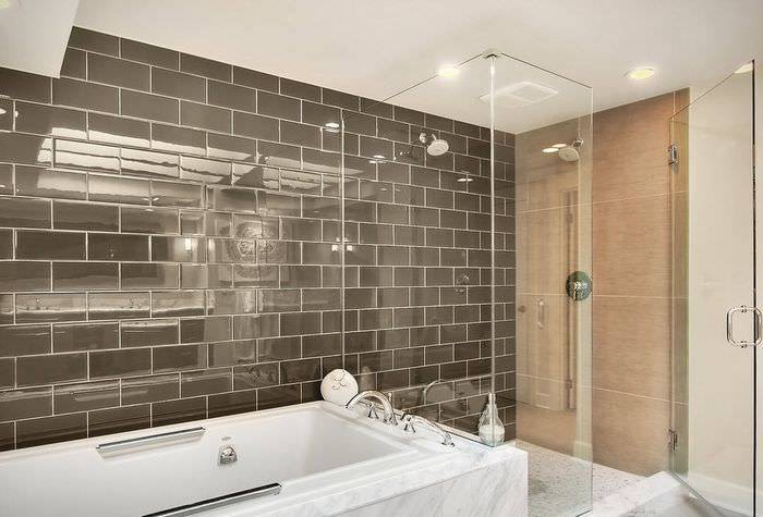 Плитка для маленькой ванной комнаты (90 фото): дизайн ванной комнаты с плиткой. варианты отделки плиткой большого размера малогабаритной ванны