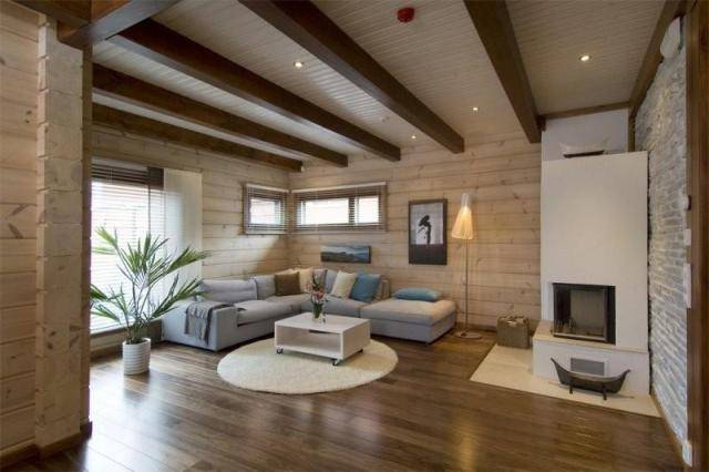 Потолок в деревянном доме: идеи для дизайна