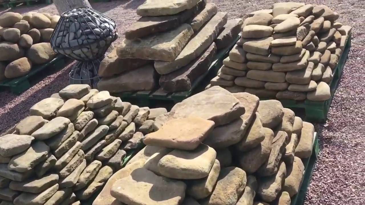 Как сделать клумбу из камней: альпинарий, рокарий и применение чешской скалки