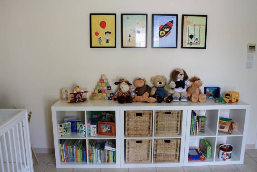 Полки в детскую комнату: 60 фото лучших вариантов и обзор стандартных идей