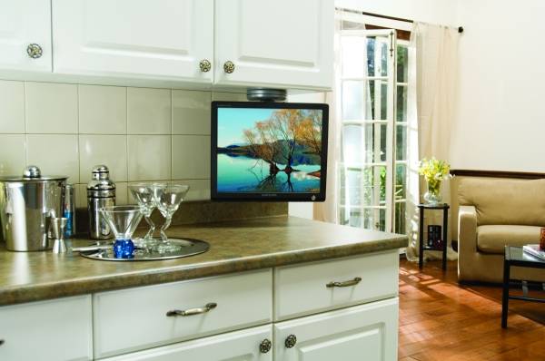 Телевизор для кухни недорогой на стену: как выбрать и повесить