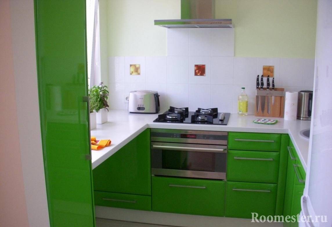 Дизайн кухни 5 кв. м (100 фото): ремонт на кухне 5 квадратных метров, кухонный гарнитур и другая мебель, идеи планировки для маленькой кухни