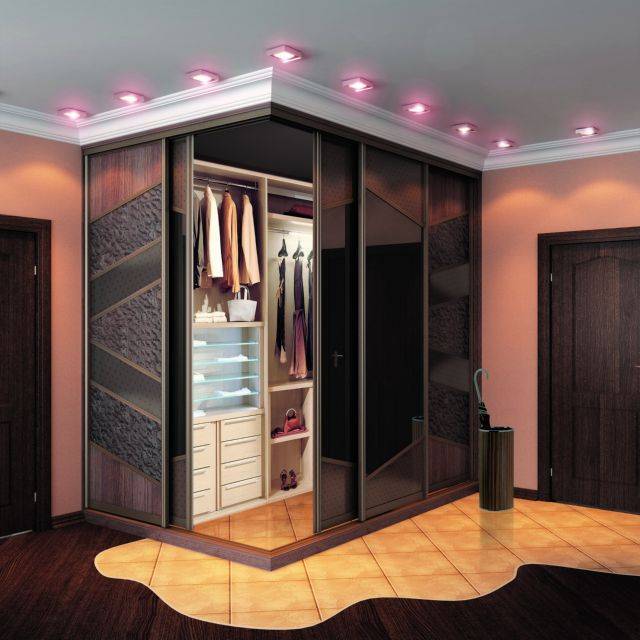 Гардеробная в прихожей (55 фото): встроенный шкаф-гардероб в коридоре, угловые мини-гардеробные для маленькой прихожей и другие варианты
