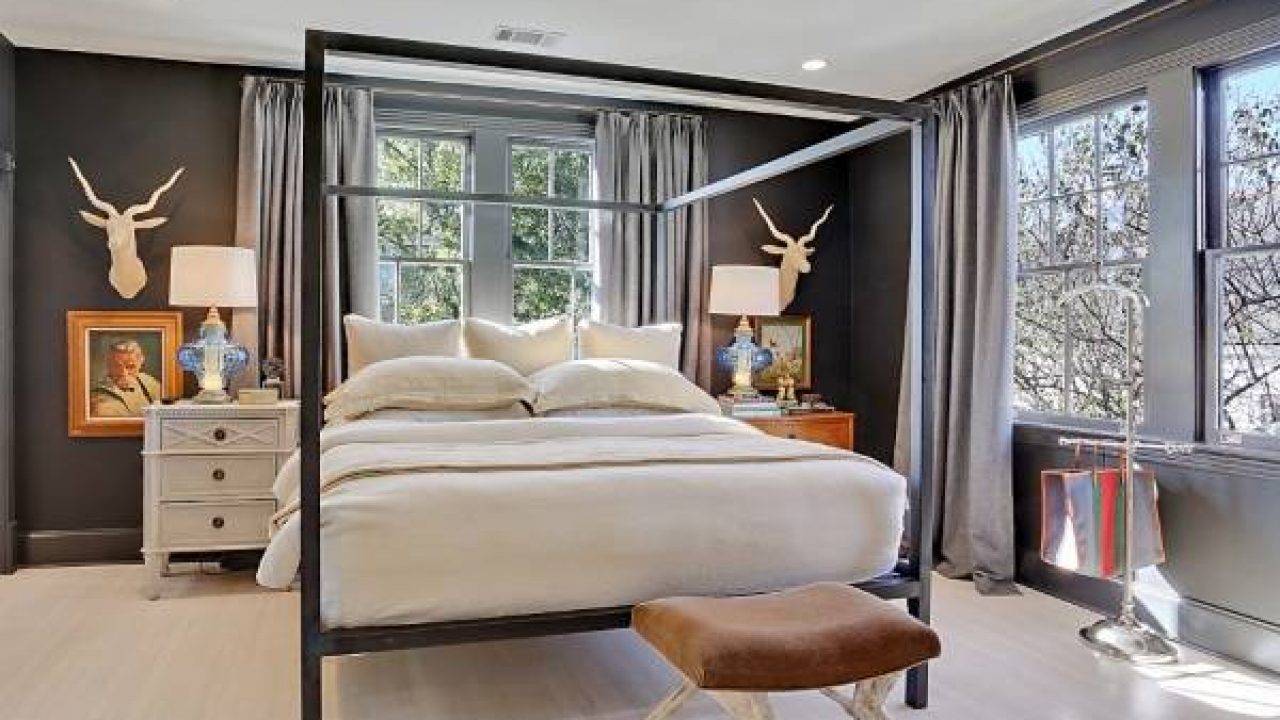 Как правильно подобрать уютное освещение в спальне: белые бра на стену или классическая люстра, комплект или лампочка на прикроватную тумбочку