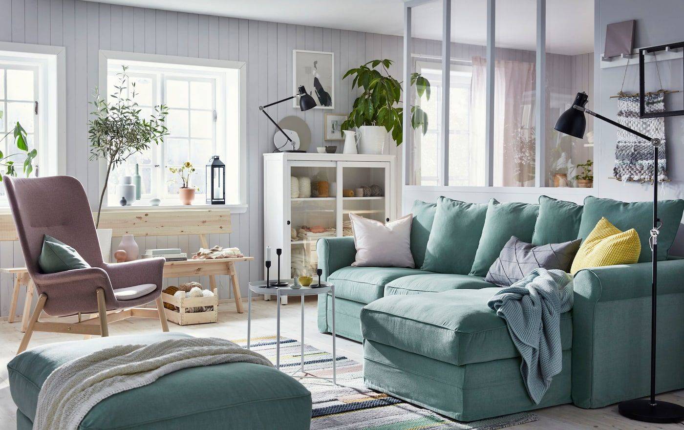 Расставляем мебель в гостиной: главные правила рациональной планировки