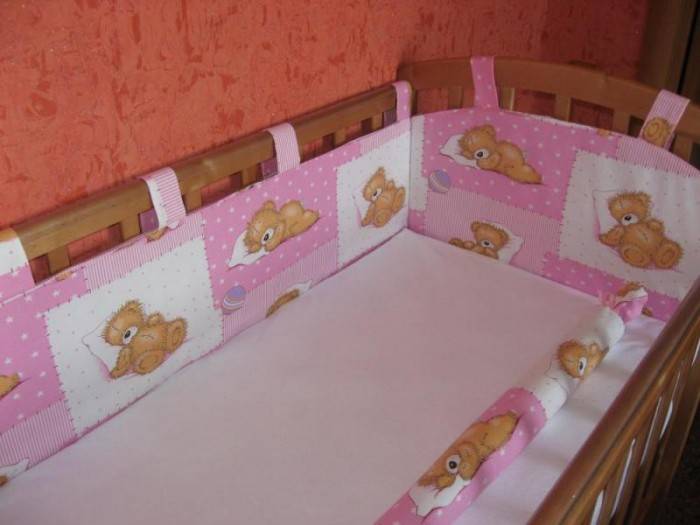 Бортики в кроватку для новорожденных своими руками: как сшить, выкройка