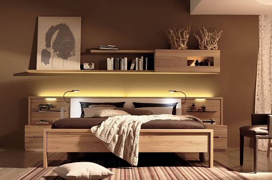 Что повесить над кроватью в спальне - обзор лучших идей и новинок дизайна (100 фото)
