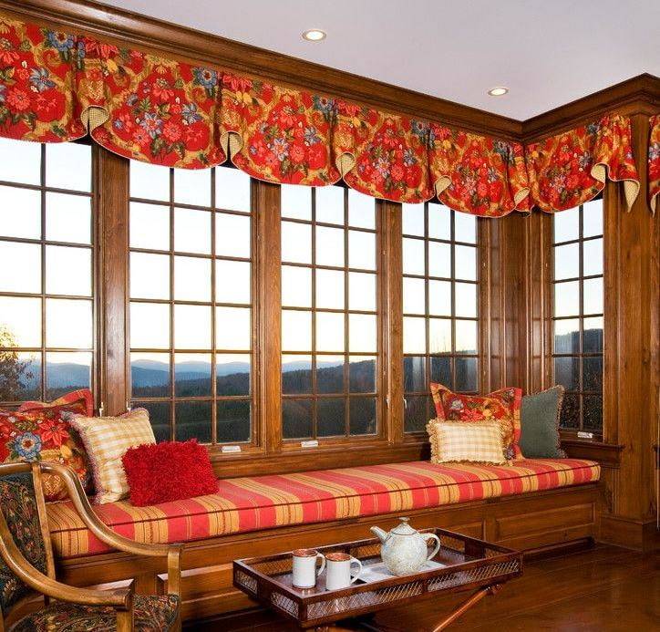 Тюль в зал (81 фото): красивые и современные идеи для гостиной, новинки штор на люверсах и с ламбрекеном, как выбрать на окно