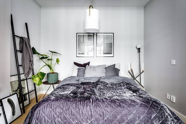 Дизайн маленькой спальни с диваном: 30+ фото
