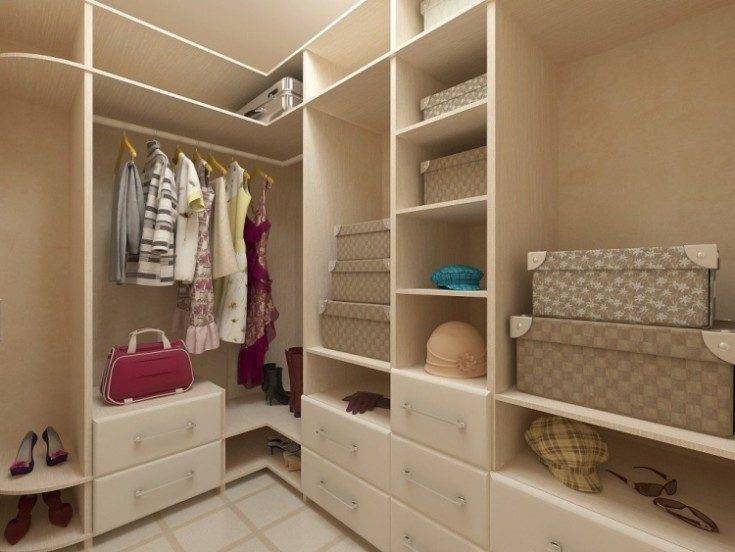 75 идей дизайна и оформления для маленьких гардеробных комнат