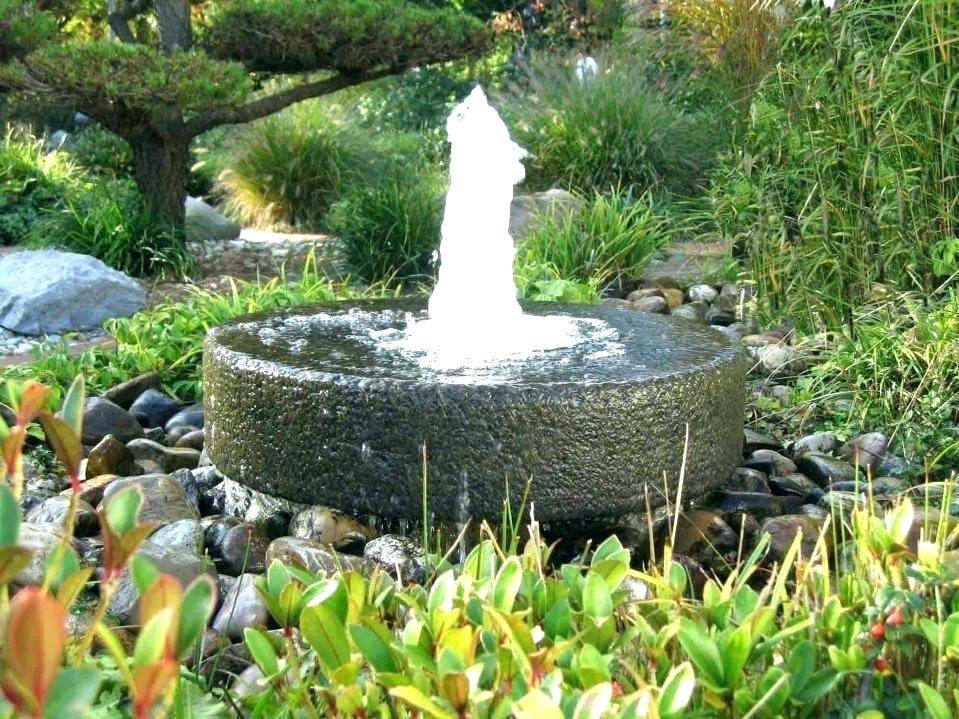 Искусственный водопад (64 фото): ландшафтный дизайн дома, декоративный фонтан на даче своими руками