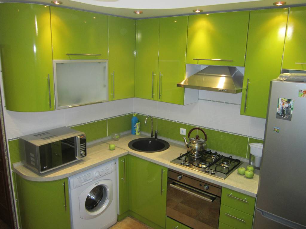 Зелёный цвет в интерьере кухни: особенности сочетаний и варианты оформления