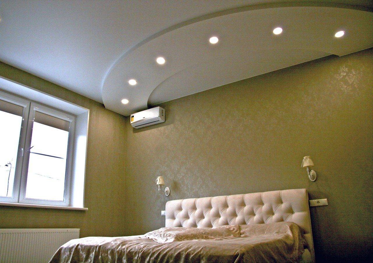 Освещение в спальне с натяжными потолками — как лучше сделать