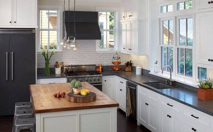 Кухни на даче – дизайн, фото, планировка и оформление интерьера своими руками