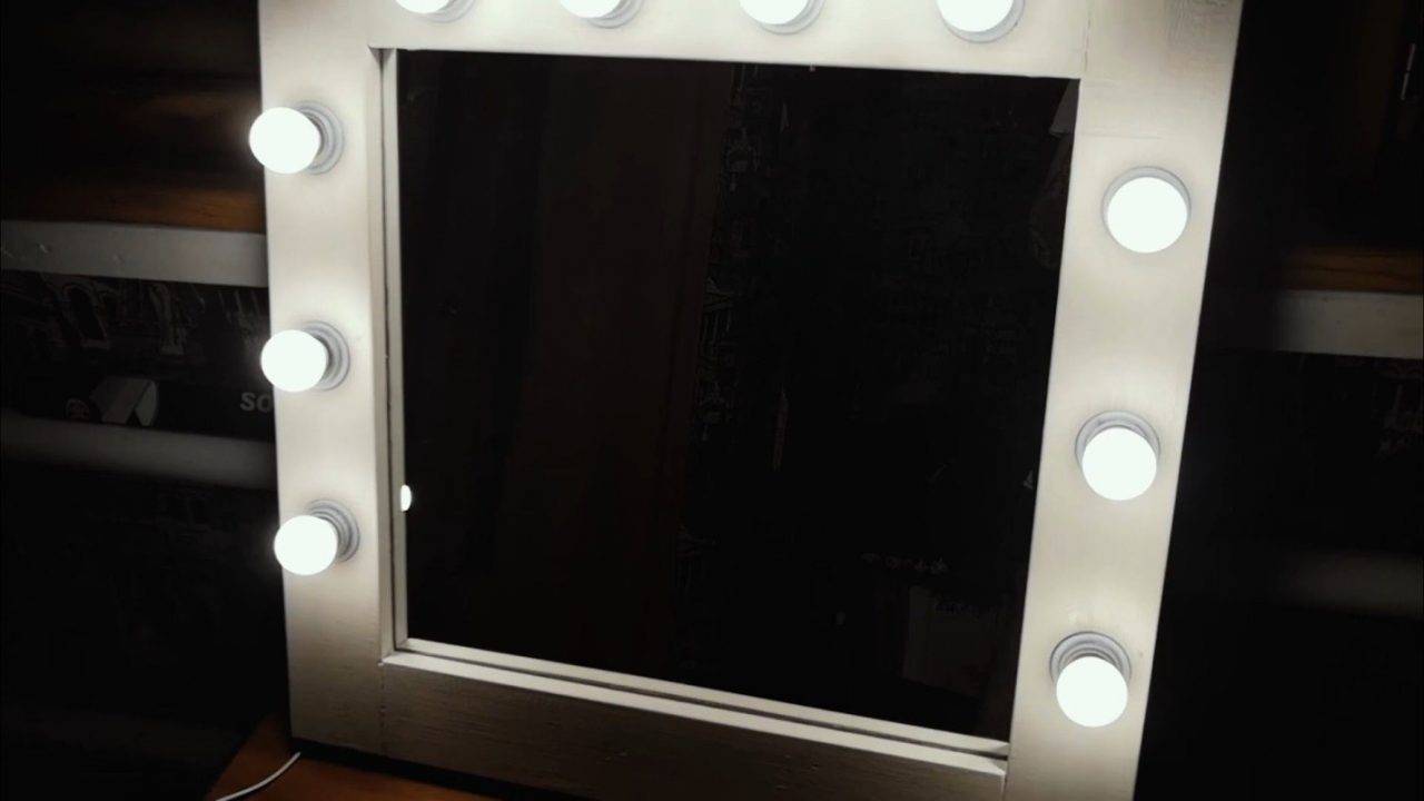 Зеркало для макияжа с подсветкой своими руками (16 фото): как сделать самому изделие для визажиста, гримерные модели с лампочками для визажа