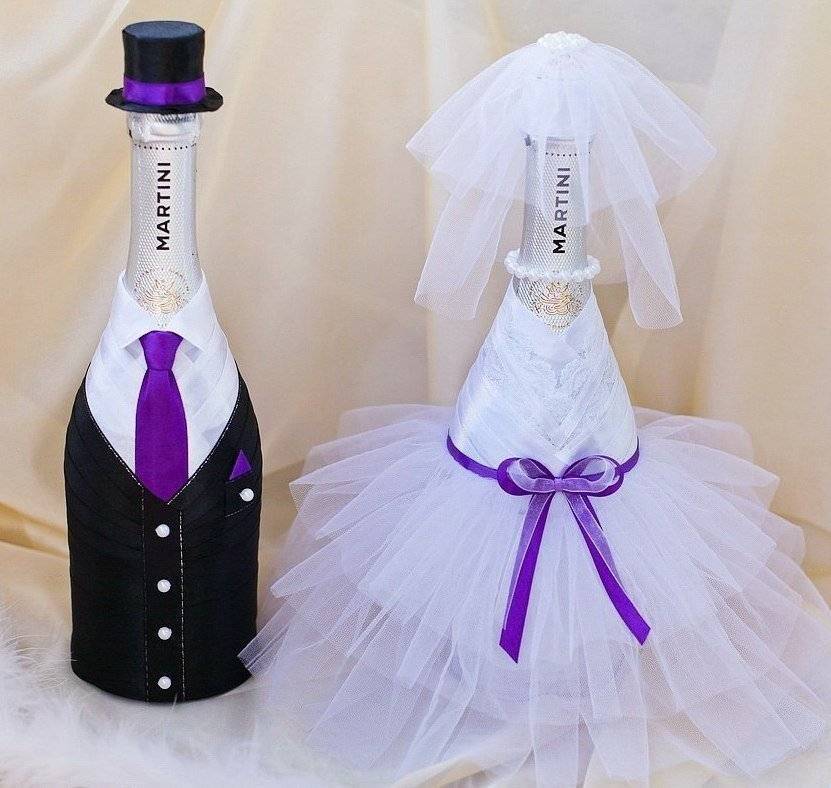 Для чего нужны две бутылки шампанского на свадьбе?